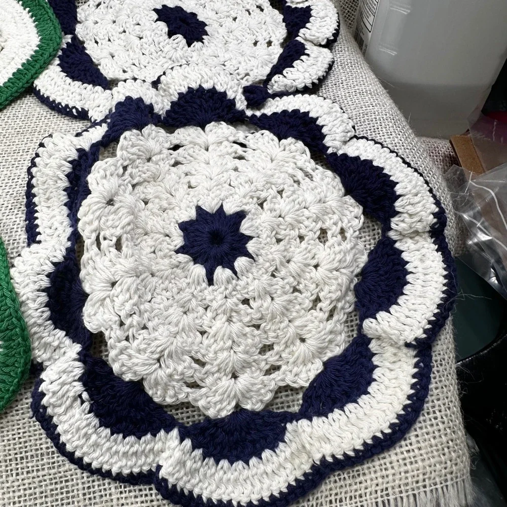 Vintage Handmade Crochet Potholder Set‎ 6pc Red Rose Navy Blue Mint Green Floral